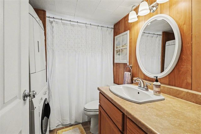 2759 Basin Street, Ludington, MI 49431