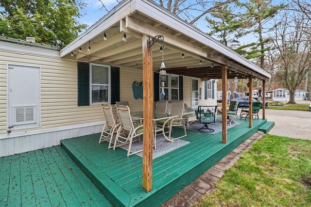 2759 Basin Street, Ludington, MI 49431