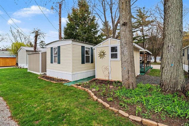 2759 Basin Street, Ludington, MI 49431