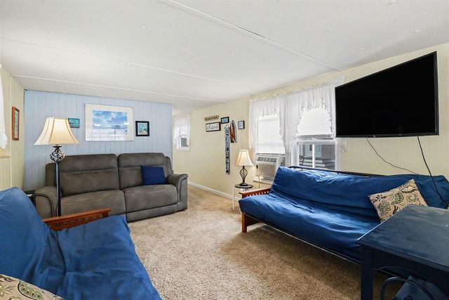 2759 Basin Street, Ludington, MI 49431