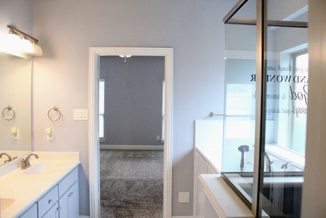 111 Cambridge Street, Waxahachie, TX 75165