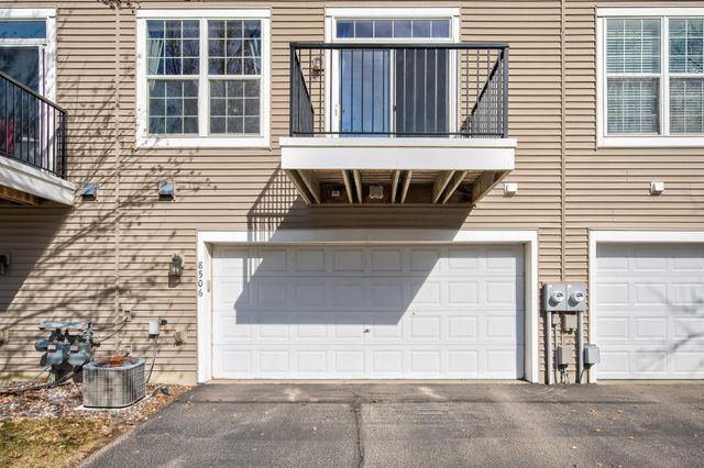 8506 Grove Circle, Shakopee, MN 55379