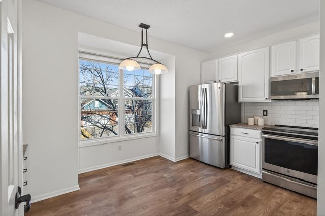 8506 Grove Circle, Shakopee, MN 55379