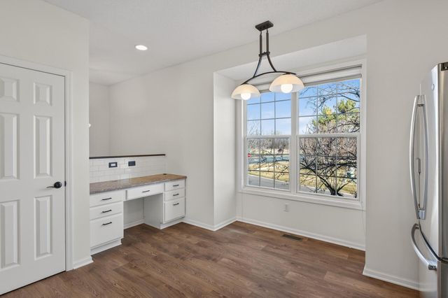 8506 Grove Circle, Shakopee, MN 55379