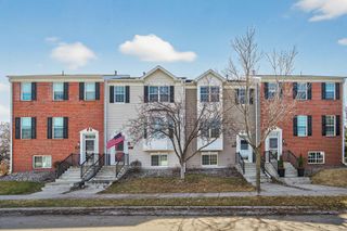 8506 Grove Circle, Shakopee, MN 55379