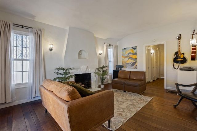 2830 69th Avenue, Oakland, CA 94605