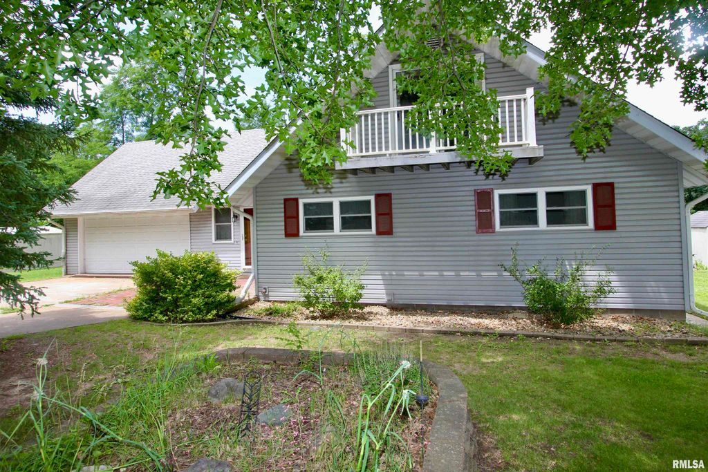 2023 N BOYD Avenue, Peoria, IL 61604