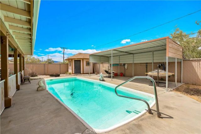 61504 Capilla Drive, Joshua Tree, CA 92252