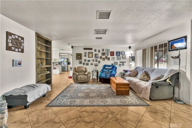 61504 Capilla Drive, Joshua Tree, CA 92252