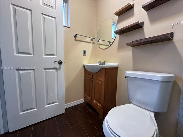 2221 SE 24th Pl 2221, Homestead, FL 33035