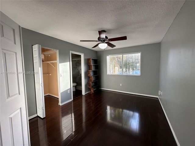 2221 SE 24th Pl 2221, Homestead, FL 33035