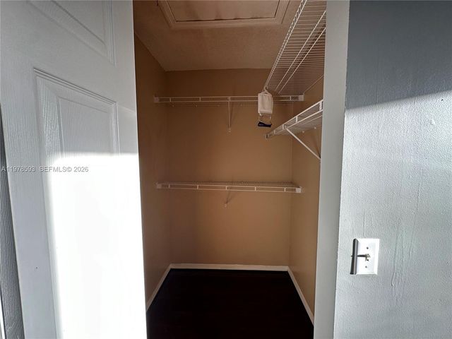 2221 SE 24th Pl 2221, Homestead, FL 33035