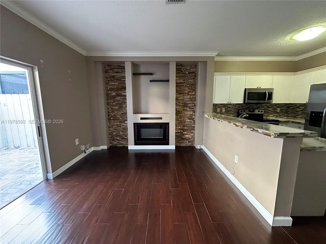 2221 SE 24th Pl 2221, Homestead, FL 33035