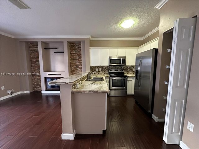 2221 SE 24th Pl 2221, Homestead, FL 33035