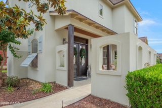 211 Bayonne Drive, Lafayette, LA 70507