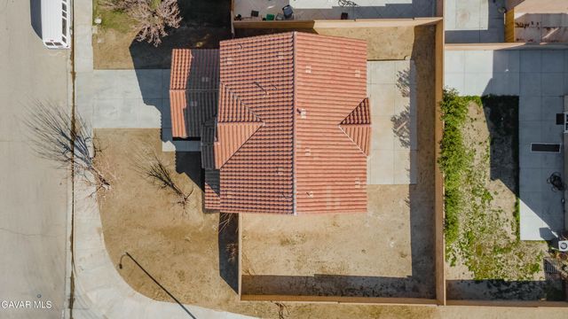 3728 E Avenue Q11, Palmdale, CA 93550