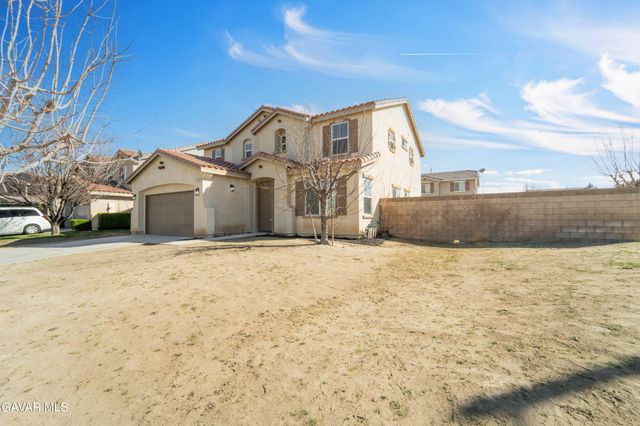 3728 E Avenue Q11, Palmdale, CA 93550