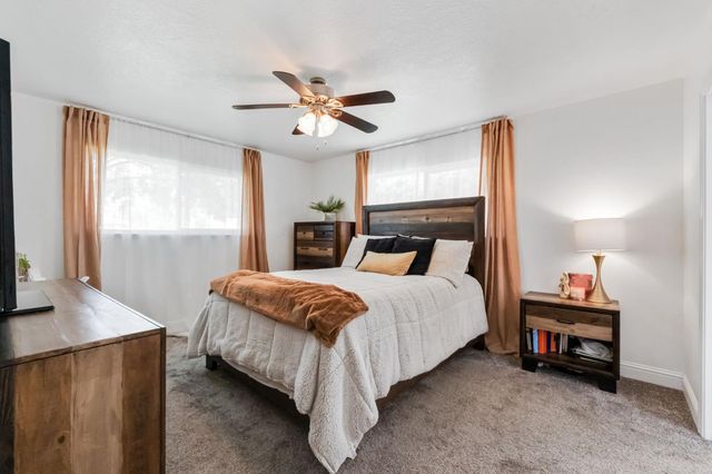 1665 W Barstow Avenue, Fresno, CA 93711