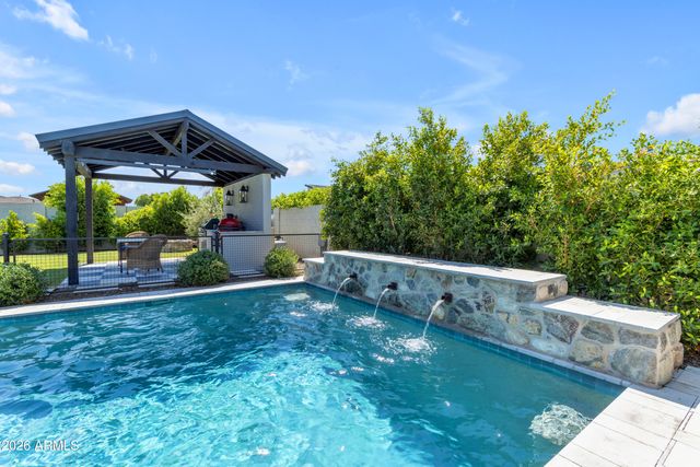 21961 E VIA DE ARBOLES Street, Queen Creek, AZ 85142