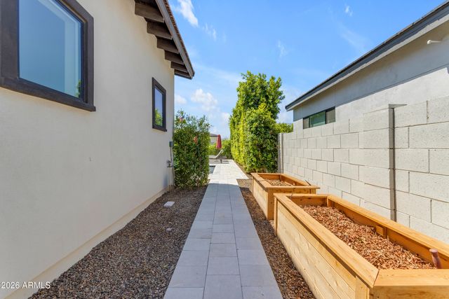 21961 E VIA DE ARBOLES Street, Queen Creek, AZ 85142