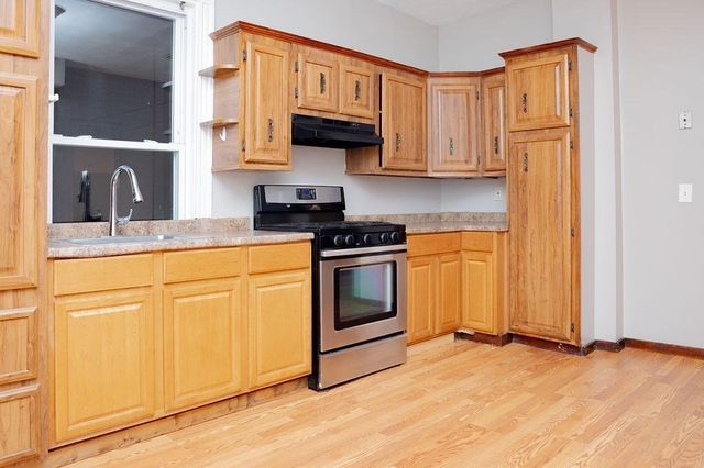 12 Payson Ave. 1, Boston, MA 02125