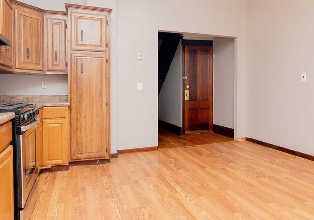 12 Payson Ave. 1, Boston, MA 02125