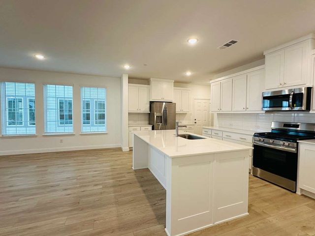 8875 Stablehand Mews, Frisco, TX 75035