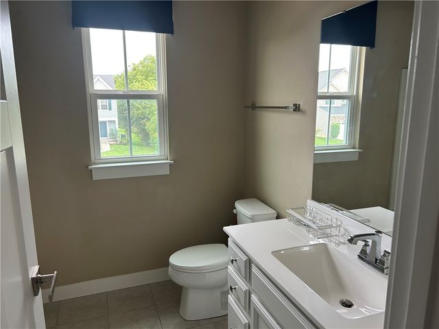 384 Warm Springs Drive, Fairborn, OH 45459