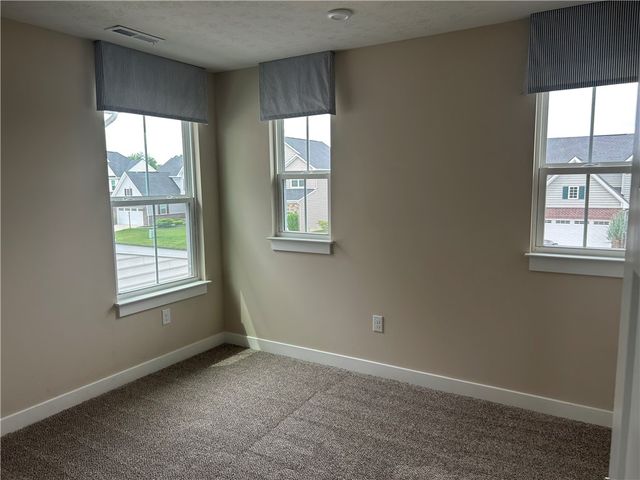 384 Warm Springs Drive, Fairborn, OH 45459