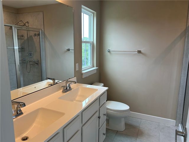 384 Warm Springs Drive, Fairborn, OH 45459