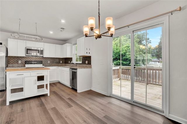 221 Brooklane Court, Easley, SC 29642