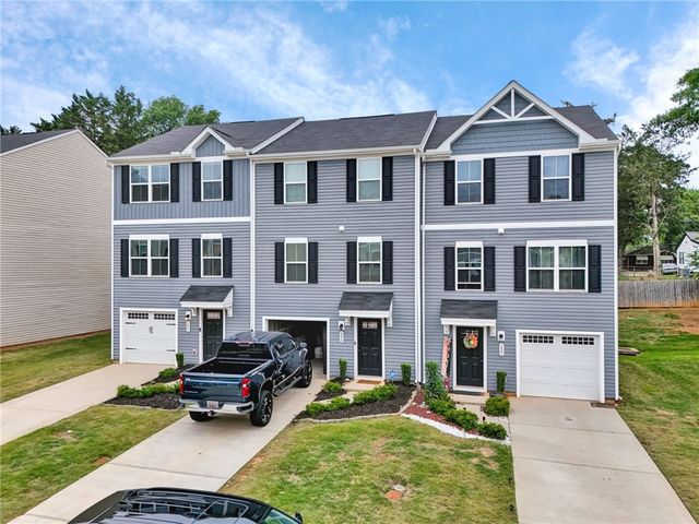 221 Brooklane Court, Easley, SC 29642