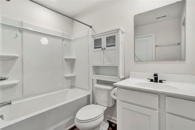 221 Brooklane Court, Easley, SC 29642