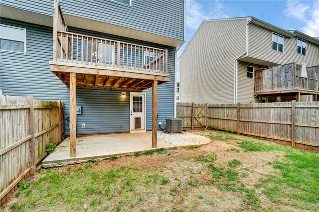 221 Brooklane Court, Easley, SC 29642