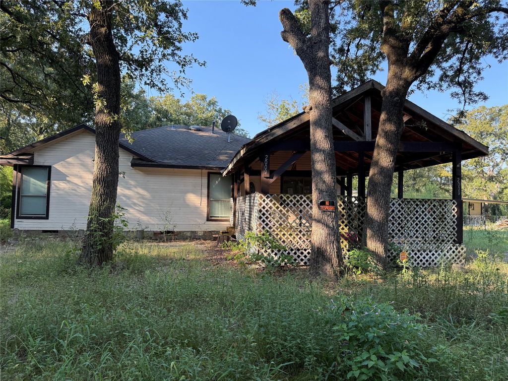 2009 Apache Road, Quinlan, TX 75474