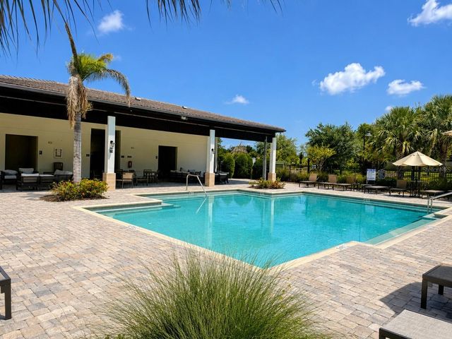 7248 CARRICKBEND LANE, Orlando, FL 32819