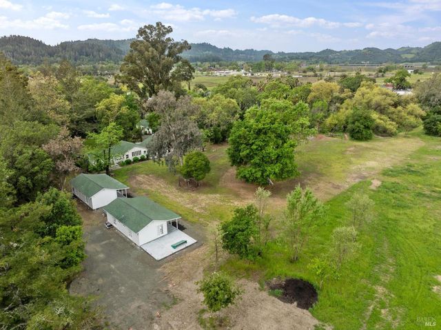 3048 Myrtledale Rd, Calistoga, CA 94515