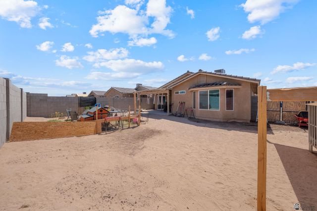 4637 S Desert Willow Way, Yuma, AZ 85365