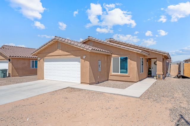 4637 S Desert Willow Way, Yuma, AZ 85365