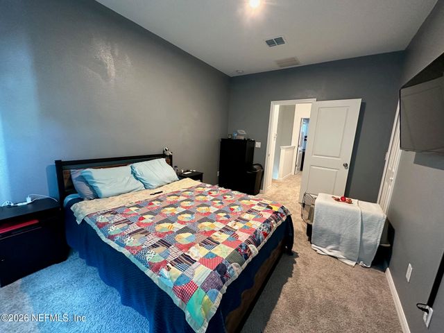 233 ANNIES Place, Jacksonville, FL 32218