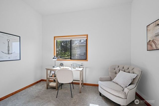 902 7th Avenue S, Edmonds, WA 98020
