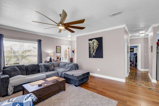 6706 S Rue Mornay S, Biloxi, MS 39532