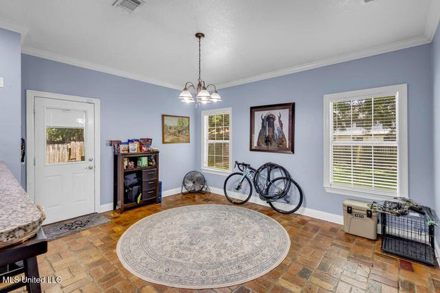 6706 S Rue Mornay S, Biloxi, MS 39532