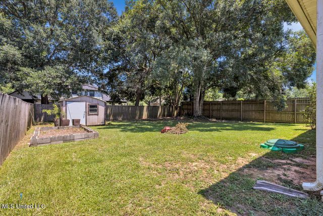6706 S Rue Mornay S, Biloxi, MS 39532