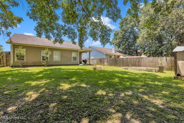 6706 S Rue Mornay S, Biloxi, MS 39532