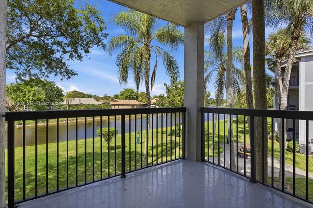 11245 W Atlantic Blvd 208, Coral Springs, FL 33071