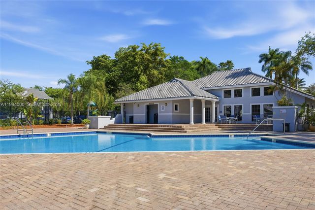 11245 W Atlantic Blvd 208, Coral Springs, FL 33071