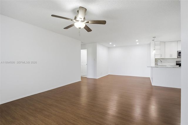 11245 W Atlantic Blvd 208, Coral Springs, FL 33071