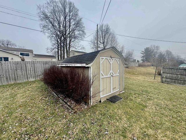 364 S Cedar Drive, Ellettsville, IN 47429