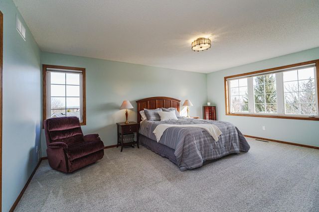 9125 Windsor Avenue, Savage, MN 55378